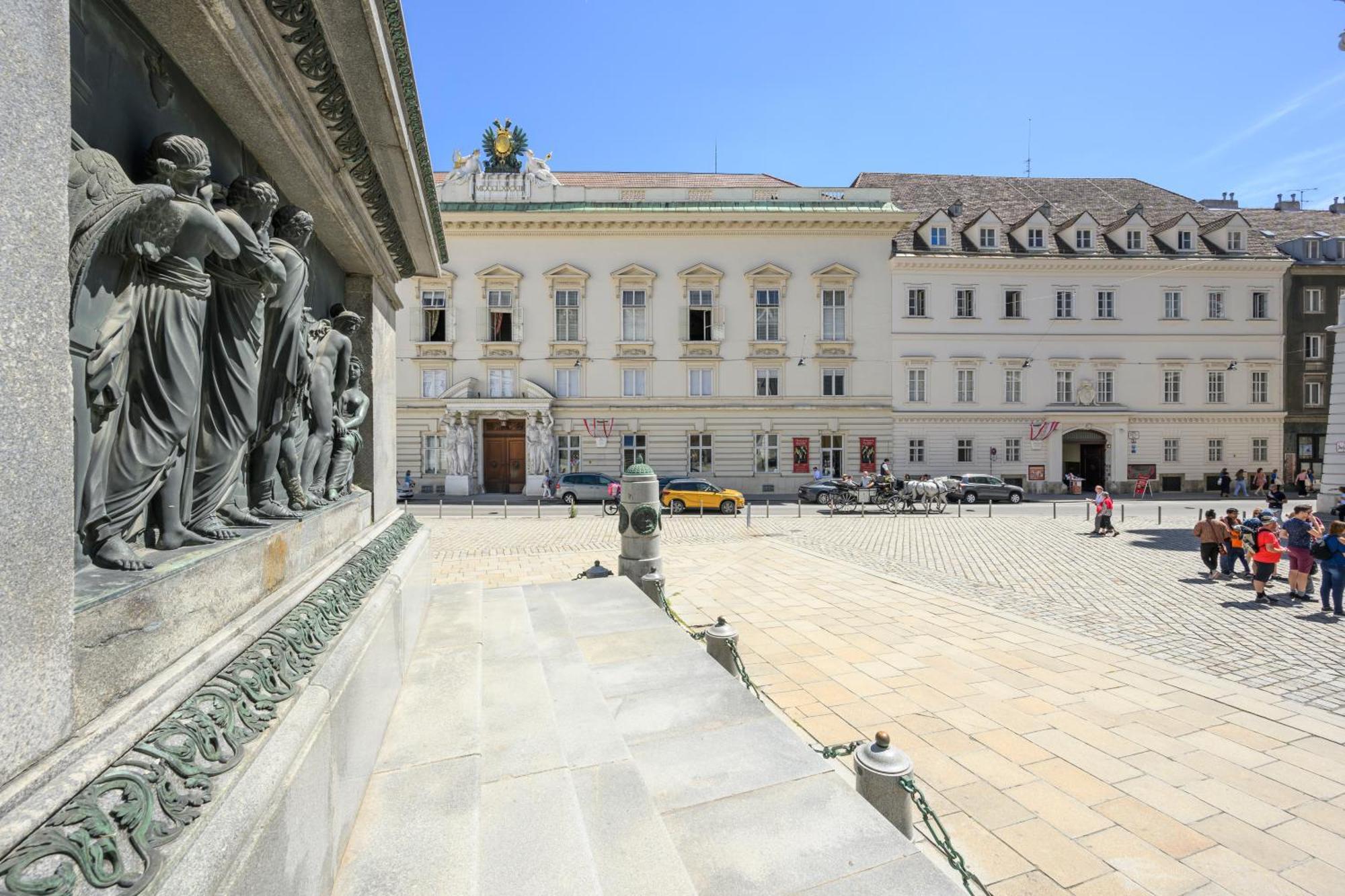 Palais Palffy Apartments Vienna Exterior photo